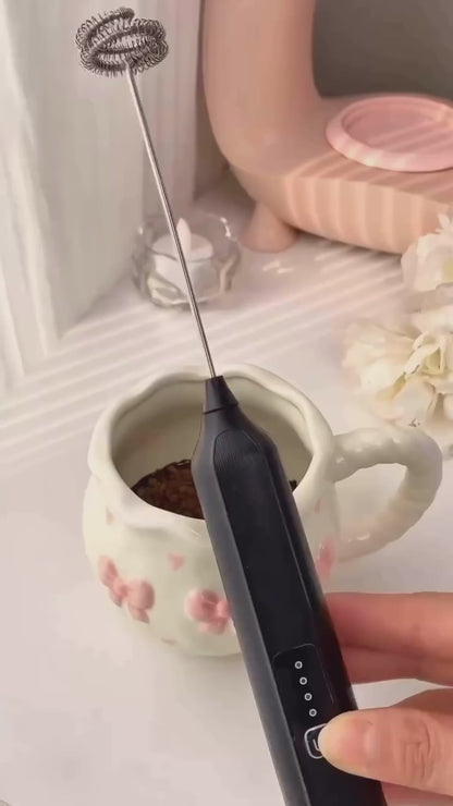 ☕ Electric Milk Frother – USB Rechargeable Hand Blender